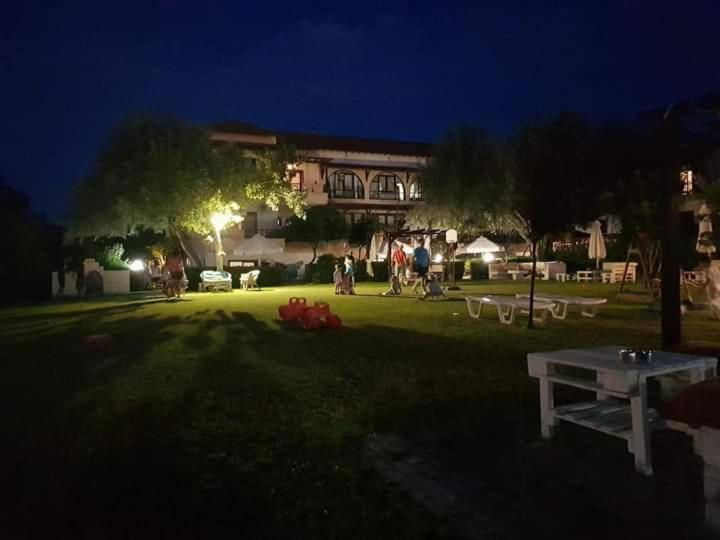 Hotel Papanikolaou Ierissós Exteriér fotografie